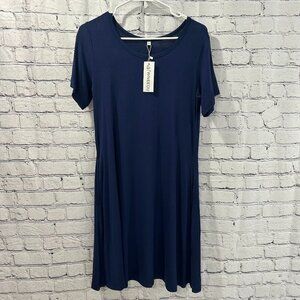New with tags Ladies WNEEDU dress Size S